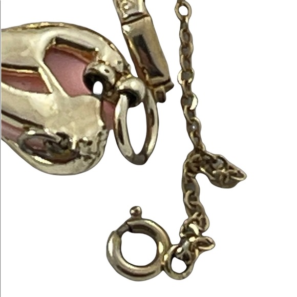 Alexander Kalifano Las Vegas “Ay Chiwawa” Key chain dog NWT rhinestones enamel - Picture 3 of 9